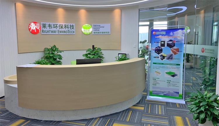 1604559425172992.jpg FF.jpg